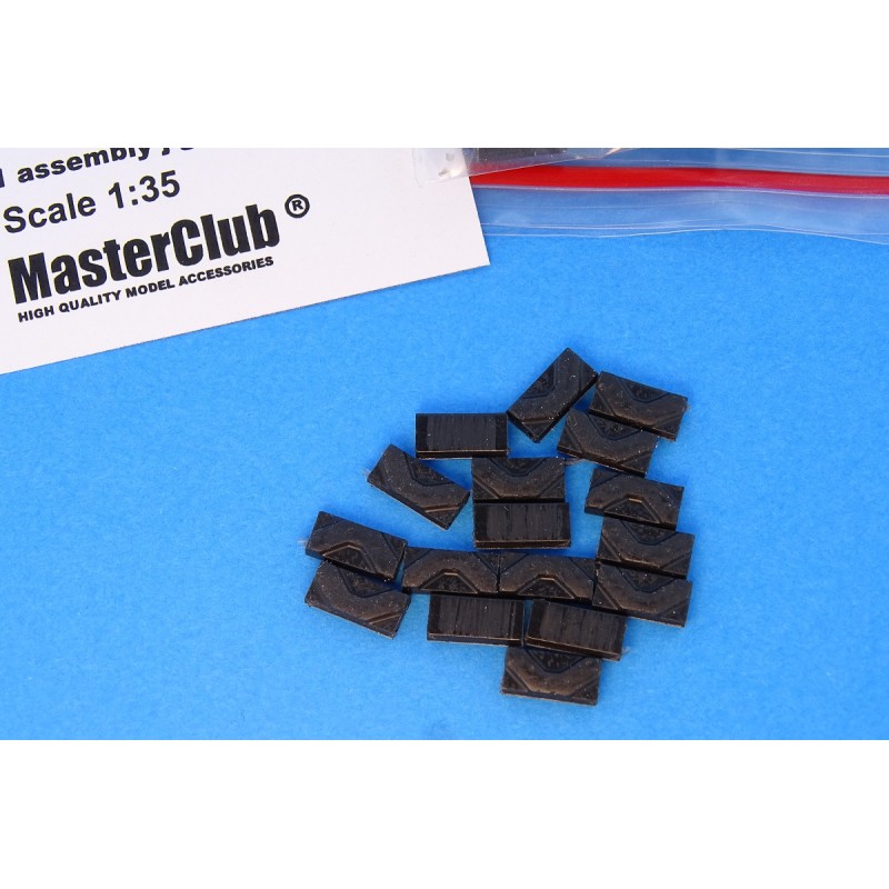 Masterclub - 1/35 Worn rubber pads T48 type for M4  Sherman, only pads 180 pcs - MTL35322